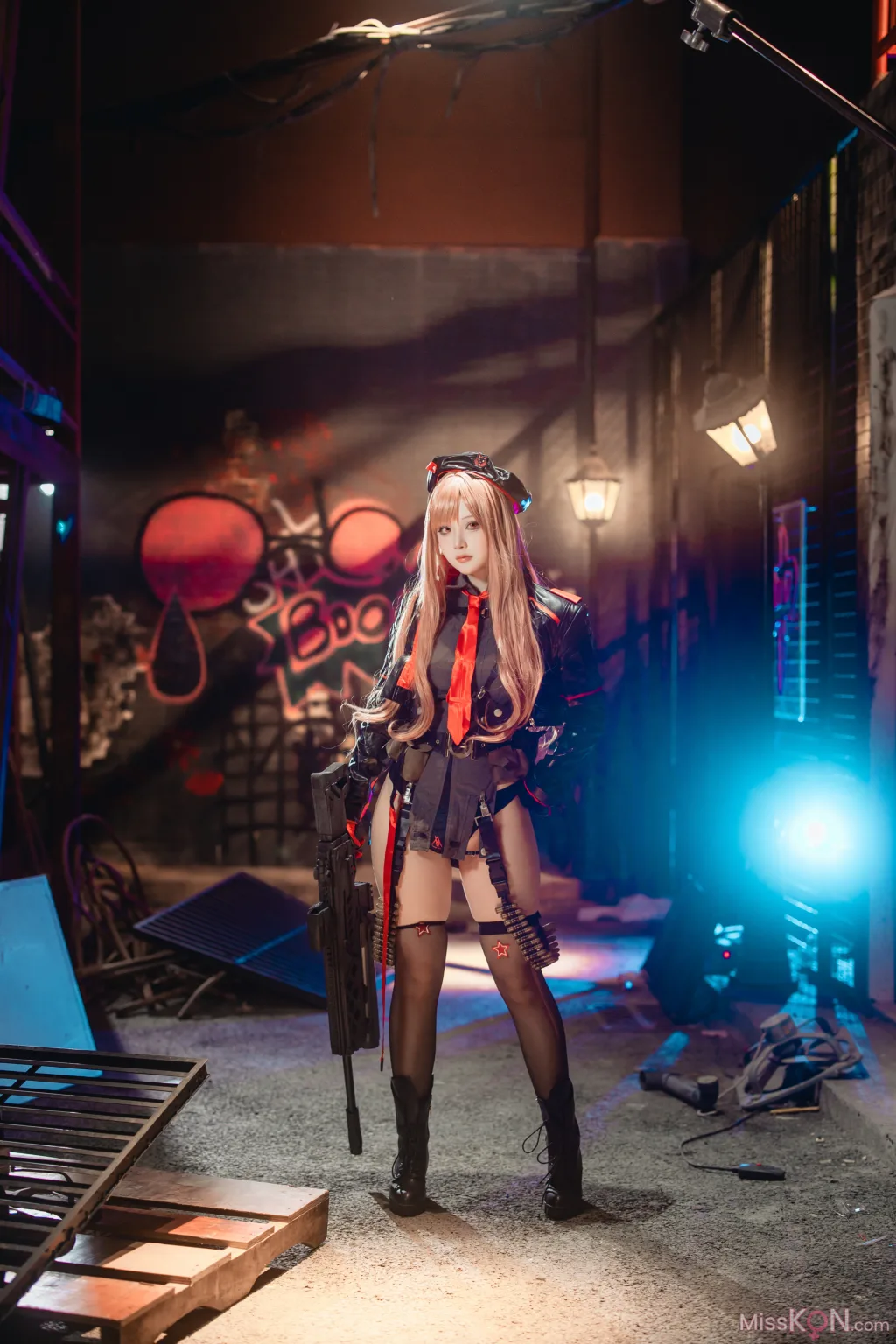 Coser@屿鱼: NIKKE 拉毗 (30 photos)