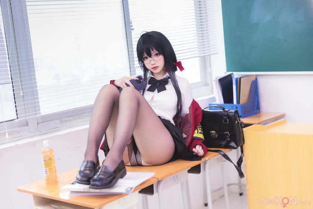 Coser@雪晴Astra: 碧蓝航线 大凤 风纪委员 (80 photos)
