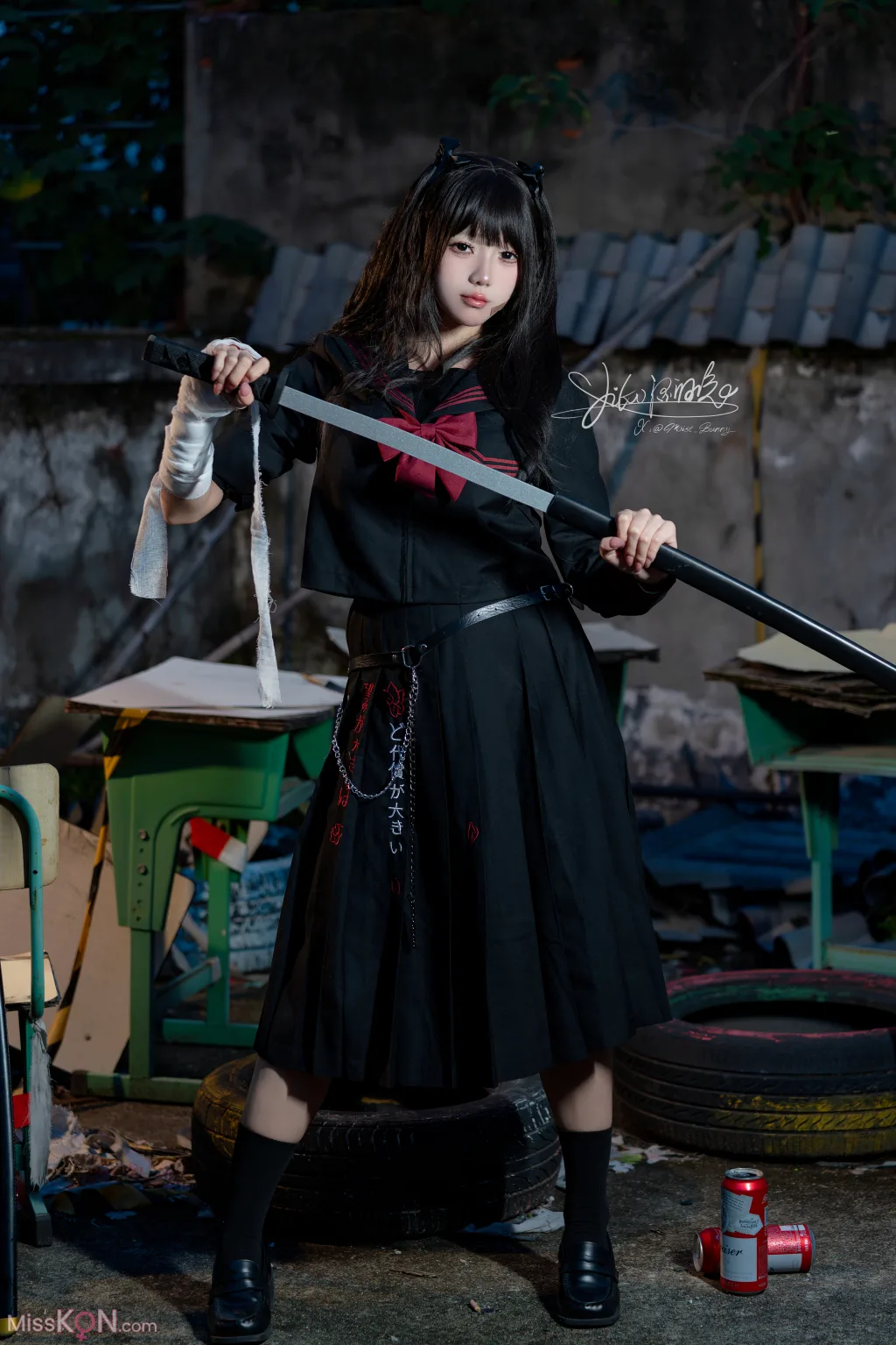 Coser@黏黏团子兔: 不良女高 (74 photos )