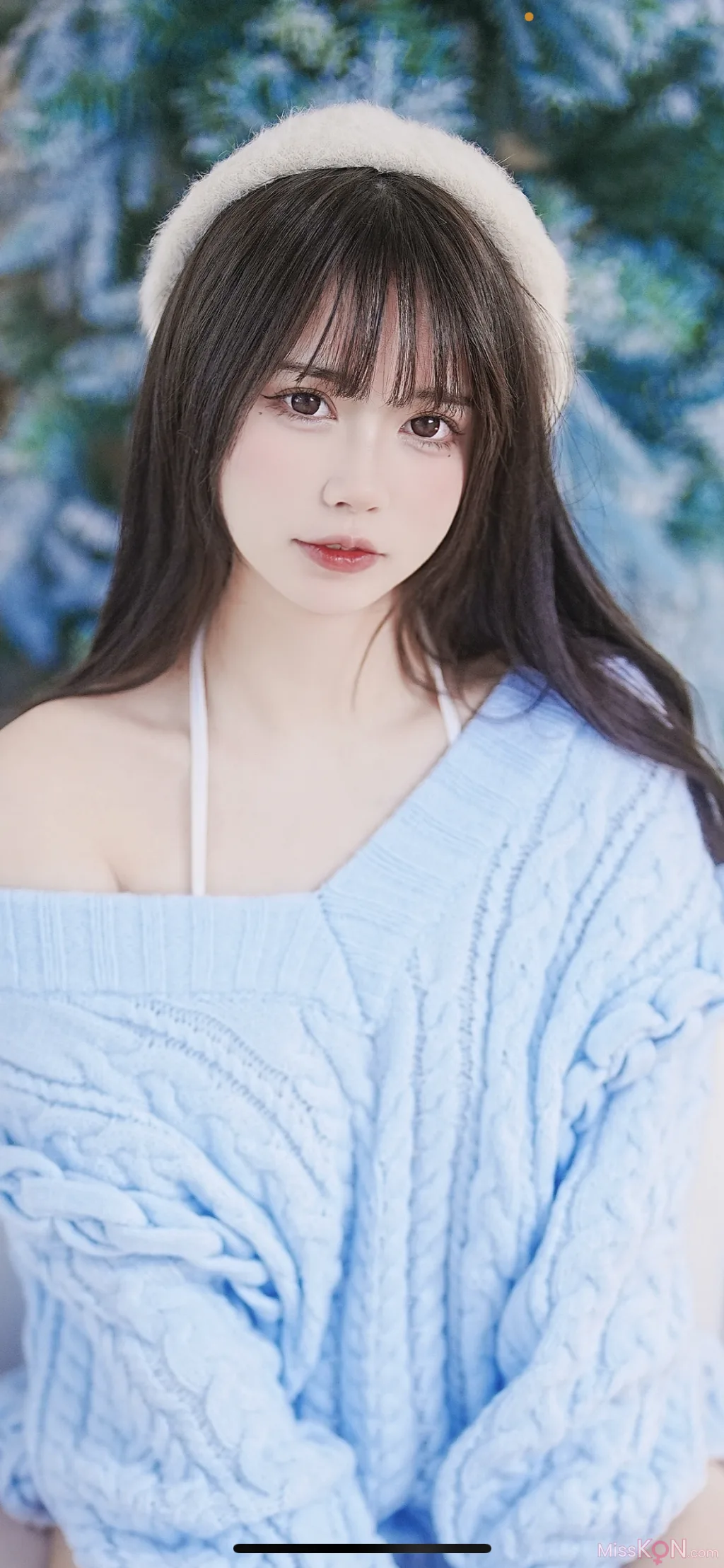 Coser@Tina很妖孽呀: 蓝色秋冬毛衣 (27 photos)