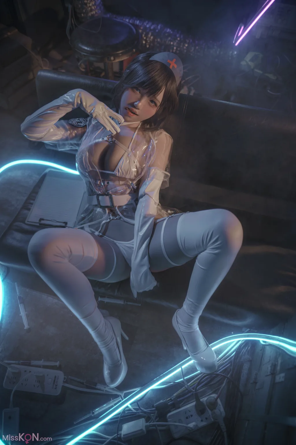 Coser@阿薰kaOri: 透明护士 (24 photos)