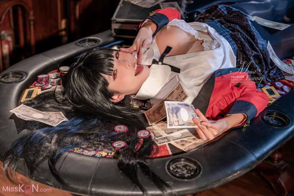 Coser@黏黏团子兔: 狂赌之梦 (91 photos )