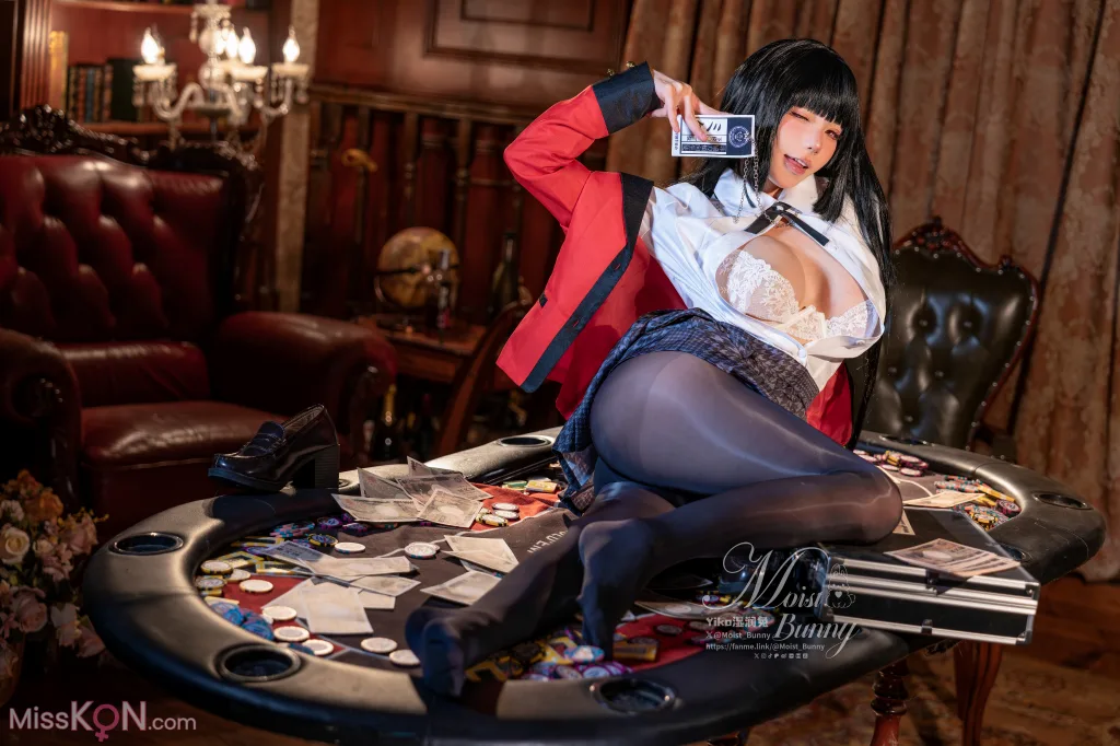 Coser@黏黏团子兔: 狂赌之梦 (91 photos )
