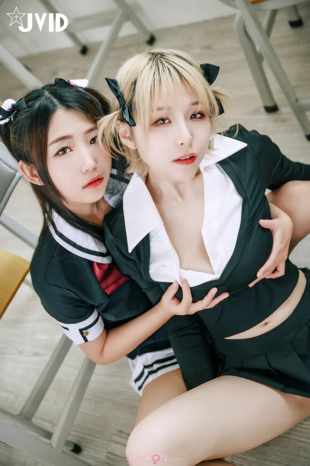 [JVID] 黎菲儿 &amp; 黎茉: 情欲校园补考日-女学生在教室嬉闹-相互探索身体-性欲高涨 (171 photos)