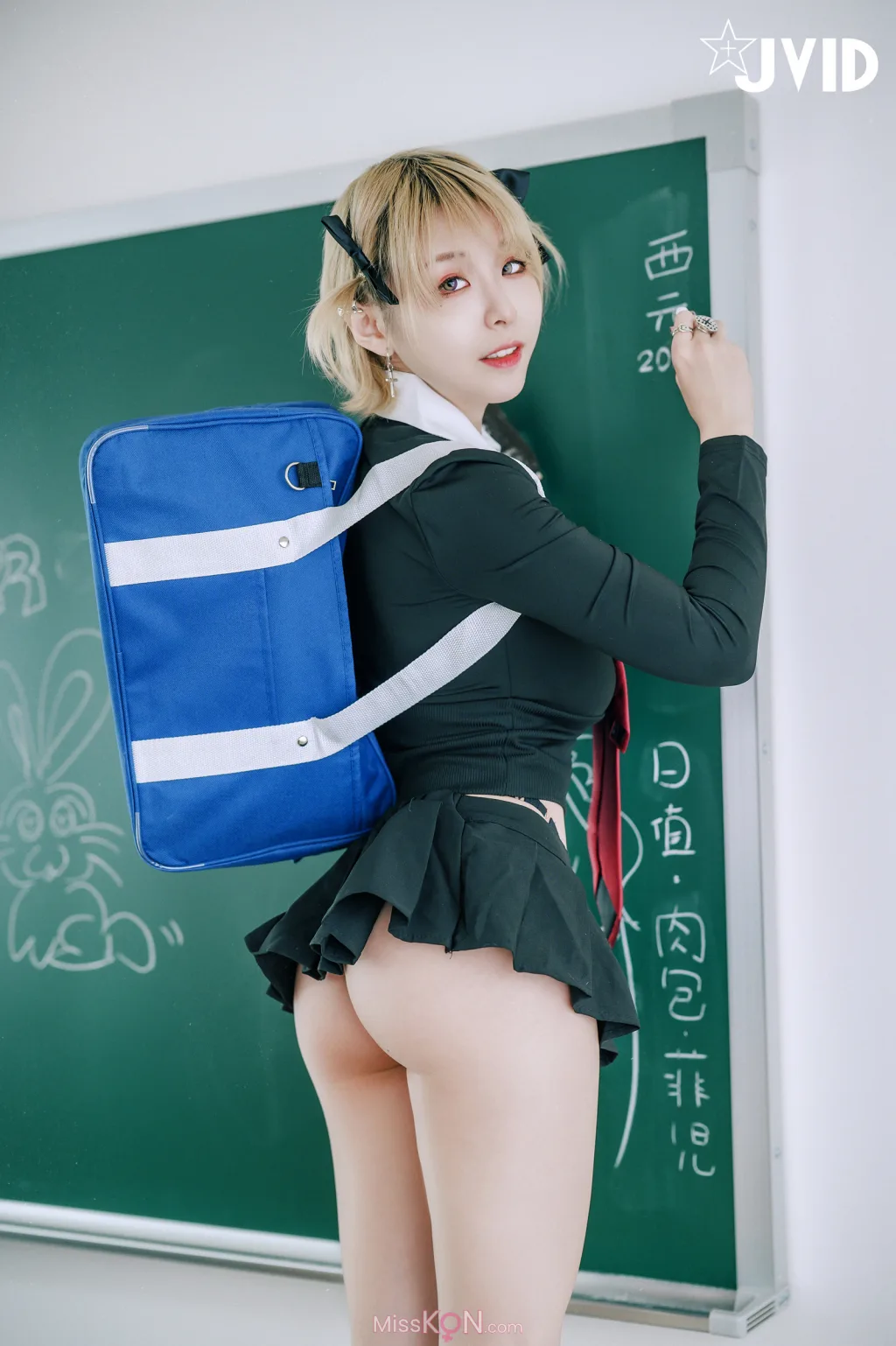 [JVID] 黎菲儿 &amp; 黎茉: 情欲校园补考日-女学生在教室嬉闹-相互探索身体-性欲高涨 (171 photos)