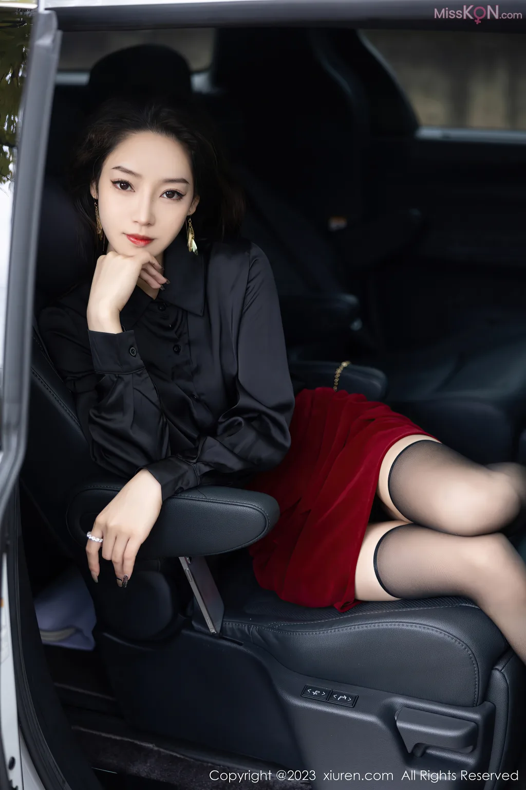 XIUREN No.7865 – 7875 (766 photos)