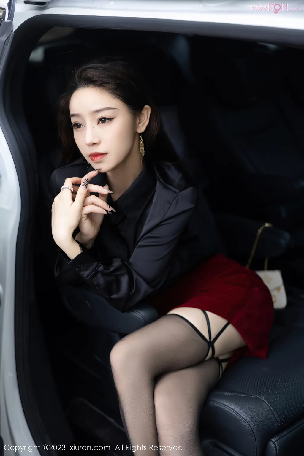 XIUREN No.7865 – 7875 (766 photos)