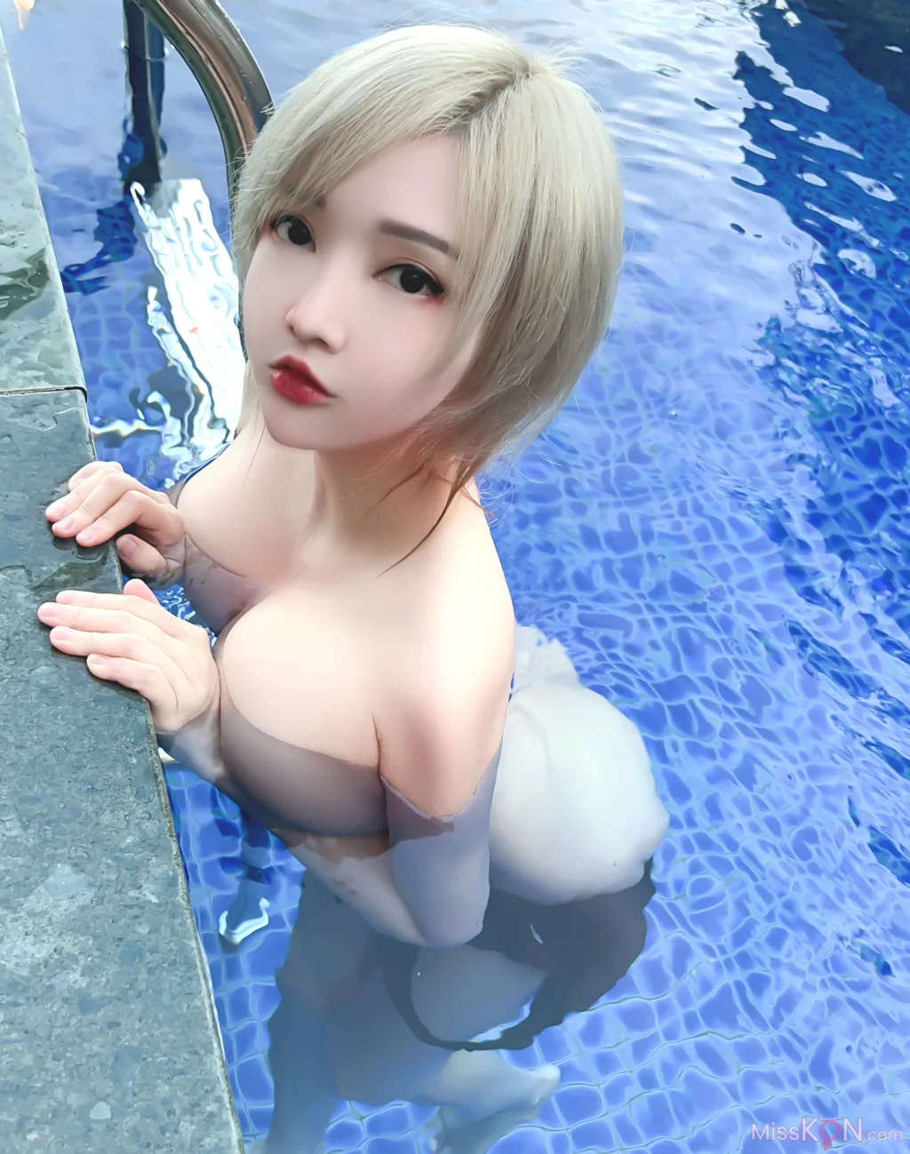 Coser@Potato Godzilla: Casual First Time Skinny Dip NSFW (12 photos)