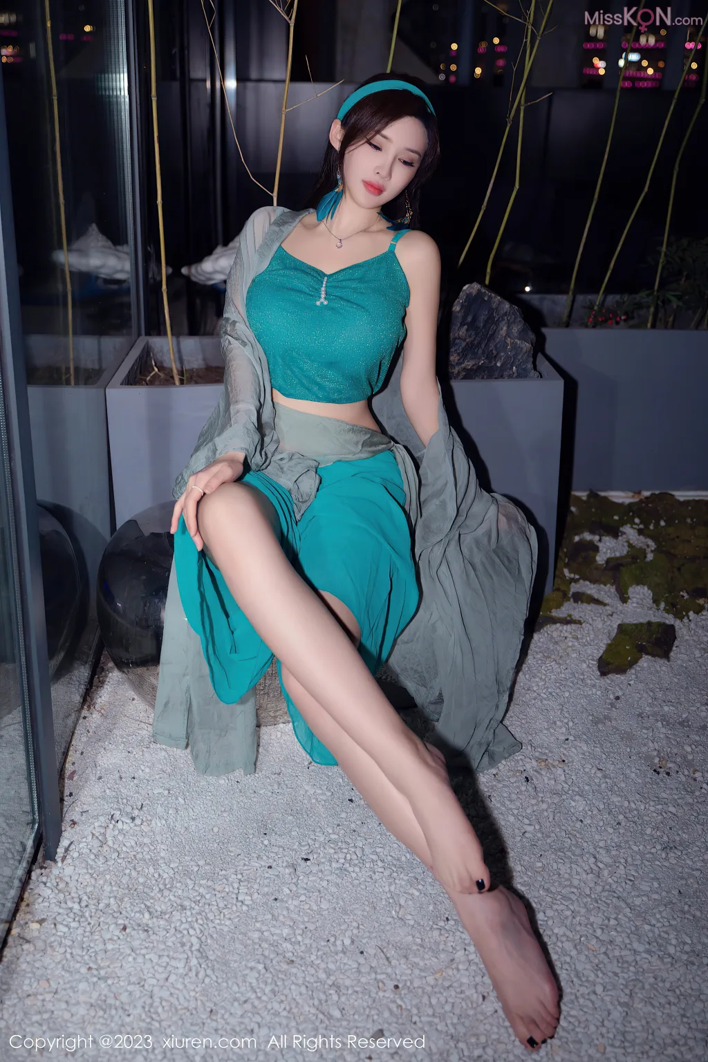 XIUREN No.7886 – 7895 (793 photos)
