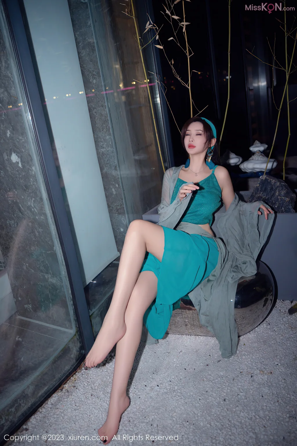 XIUREN No.7886 – 7895 (793 photos)