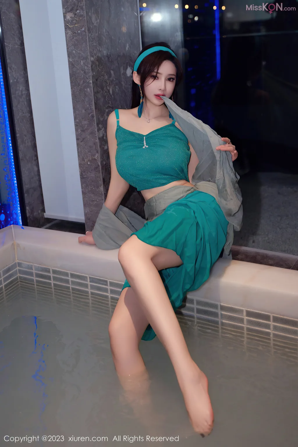 XIUREN No.7886 – 7895 (793 photos)