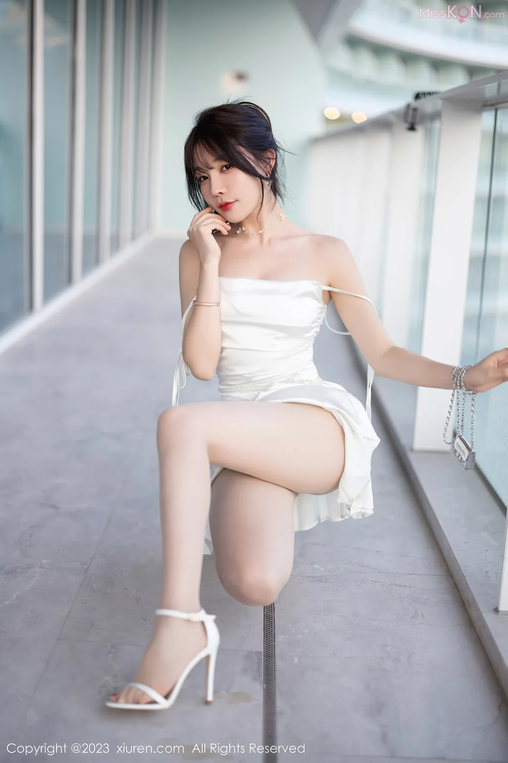 XIUREN No.7886 – 7895 (793 photos)