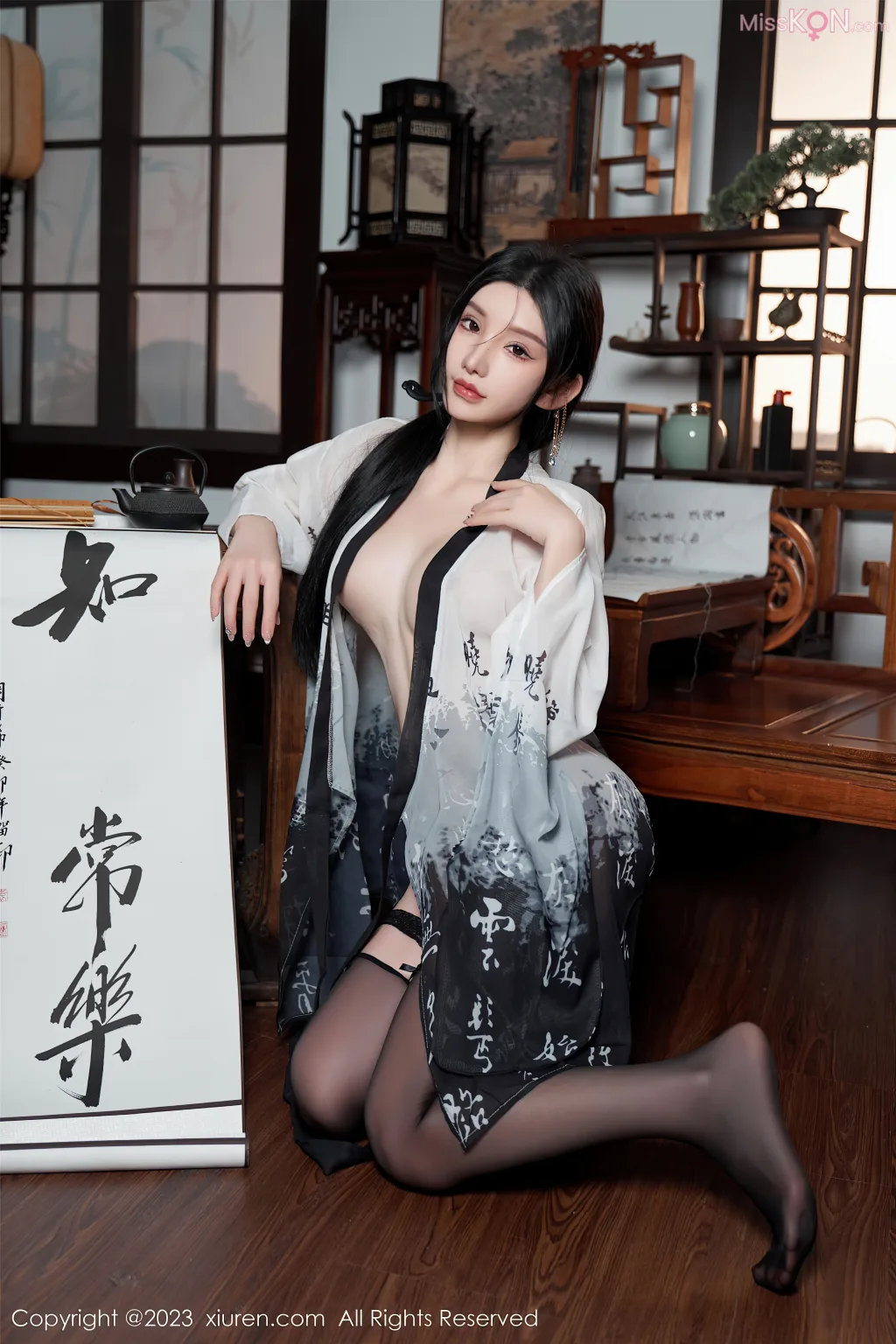 XIUREN No.7886 – 7895 (793 photos)