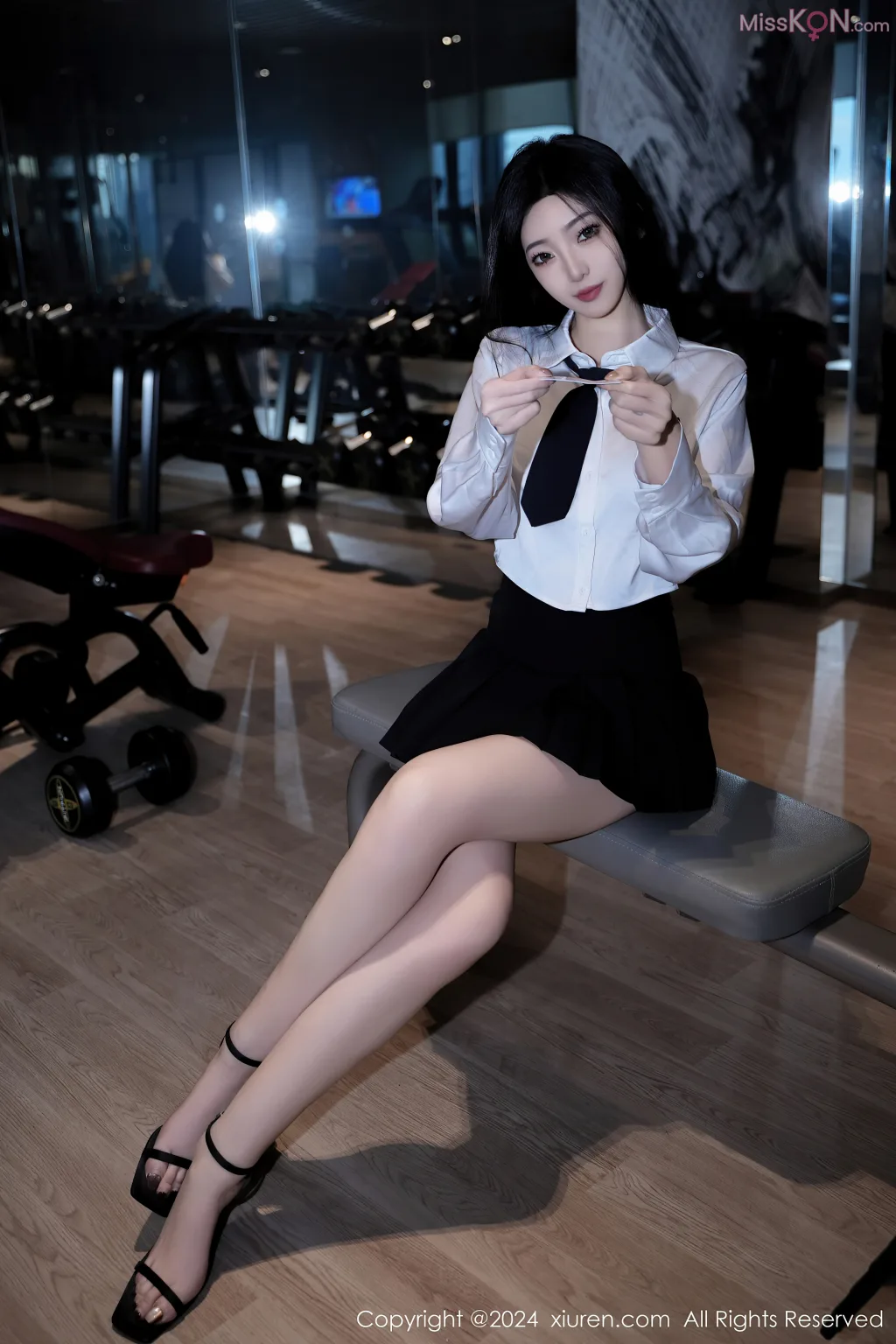 XIUREN No.7886 – 7895 (793 photos)