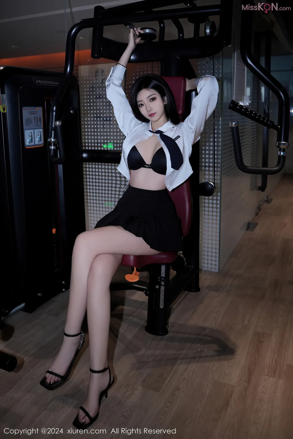 XIUREN No.7886 – 7895 (793 photos)