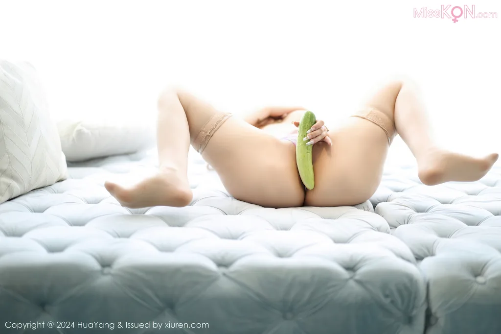 YouMi Vol.1105: 小海臀Rena (51 photos)