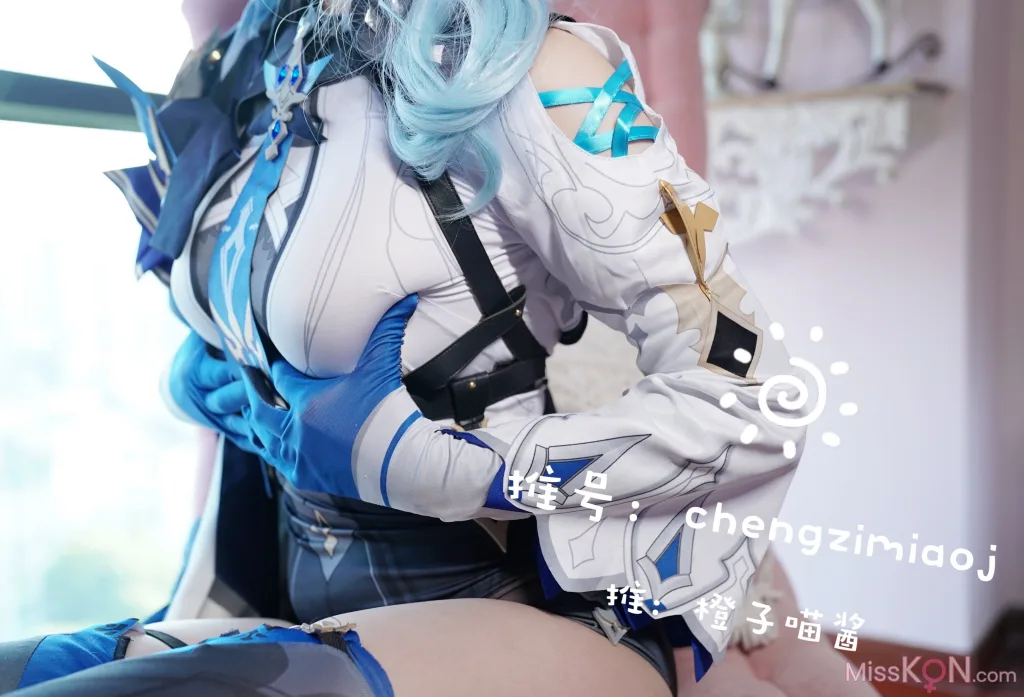 Coser@橙子喵酱: 优菈 (49 photos)