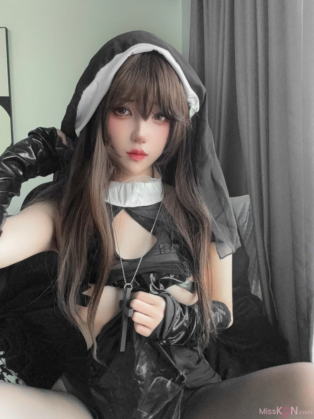 Coser@阿薰kaOri: 毛毛修女 (89 photos )