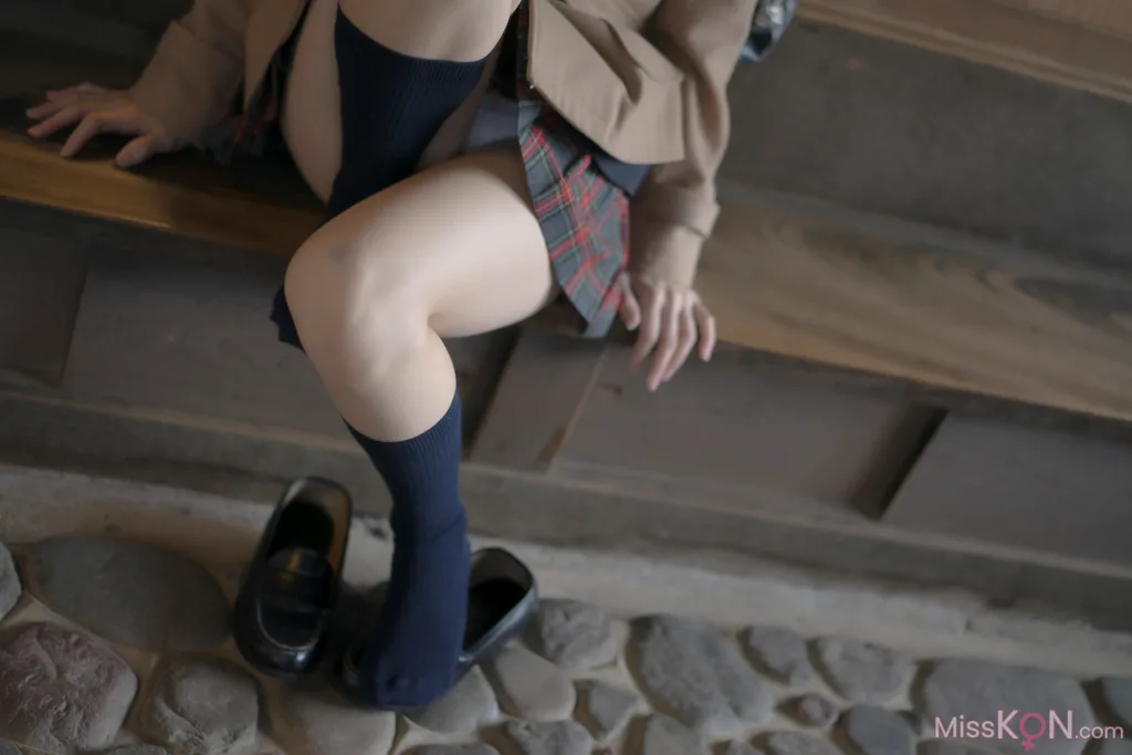 [JP] Megumi Aisaka (逢坂愛): Megu Ism メグ伊豆ム (586 photos)