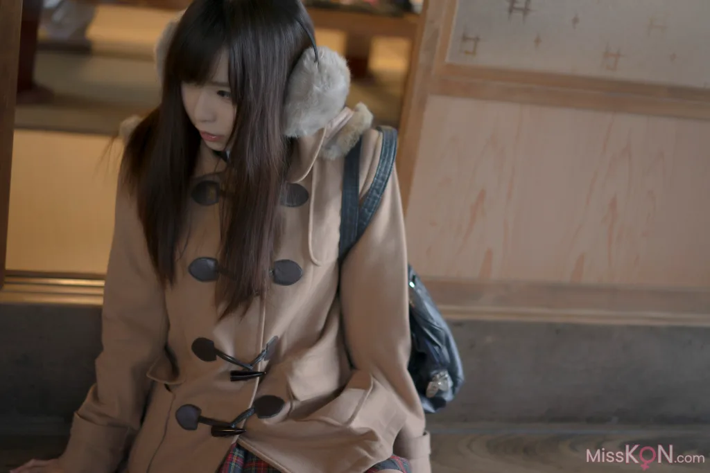 [JP] Megumi Aisaka (逢坂愛): Megu Ism メグ伊豆ム (586 photos)