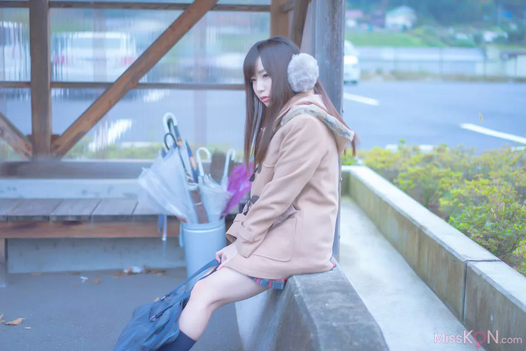 [JP] Megumi Aisaka (逢坂愛): Megu Ism メグ伊豆ム (586 photos)