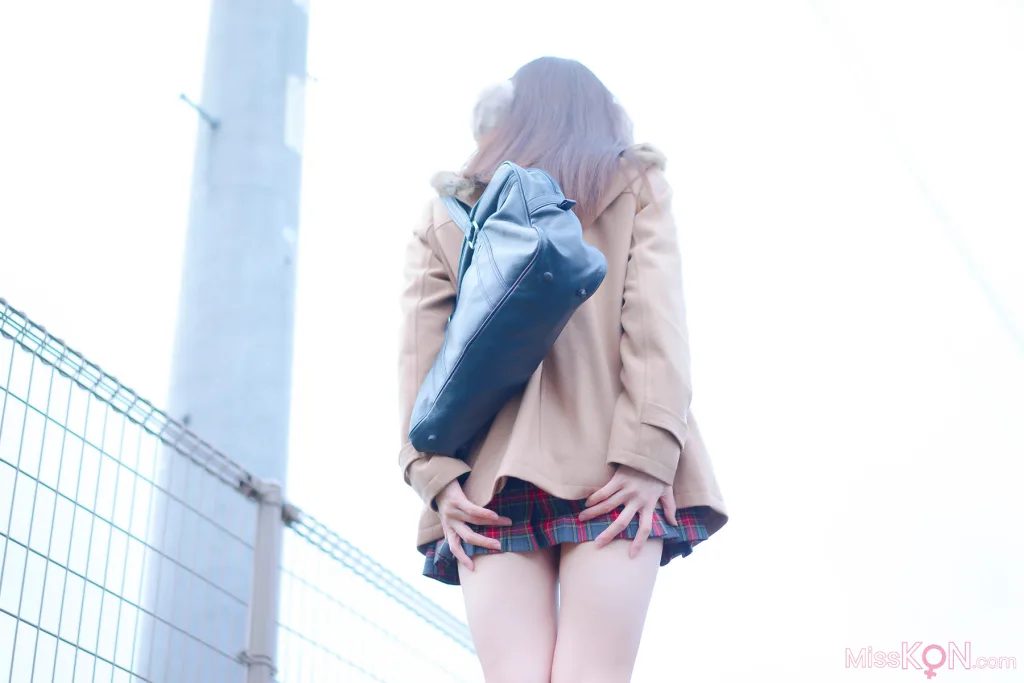 [JP] Megumi Aisaka (逢坂愛): Megu Ism メグ伊豆ム (586 photos)