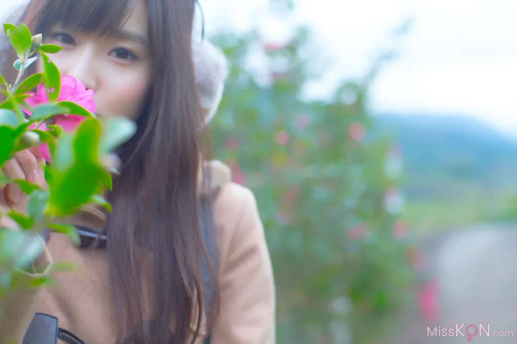 [JP] Megumi Aisaka (逢坂愛): Megu Ism メグ伊豆ム (586 photos)