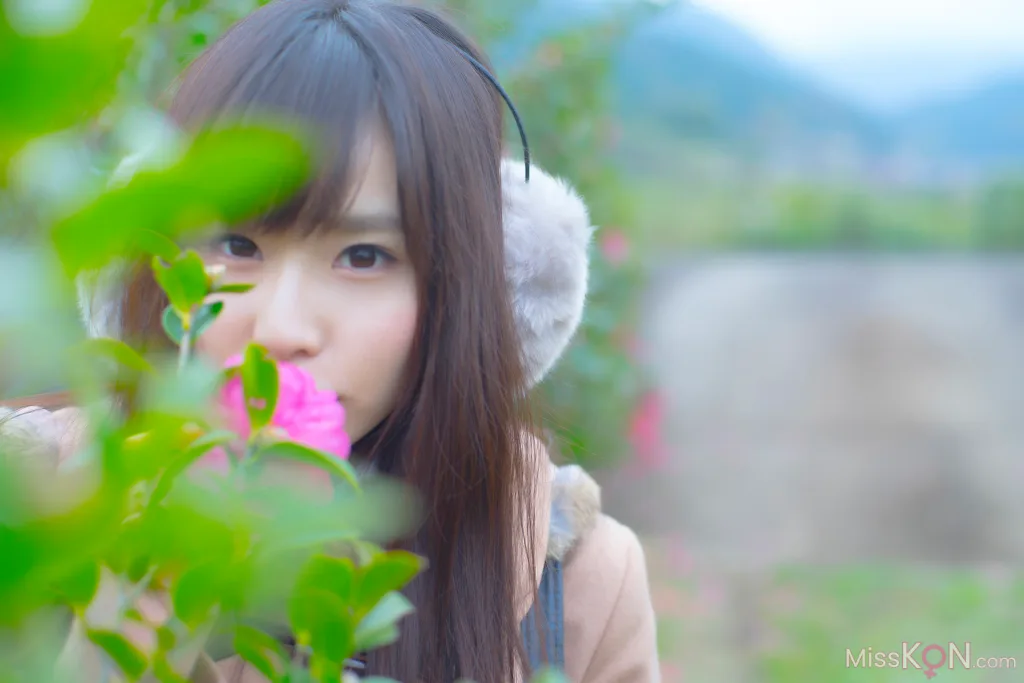 [JP] Megumi Aisaka (逢坂愛): Megu Ism メグ伊豆ム (586 photos)