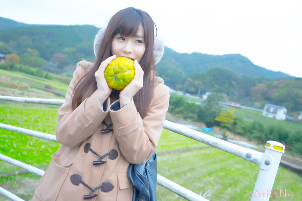 [JP] Megumi Aisaka (逢坂愛): Megu Ism メグ伊豆ム (586 photos)