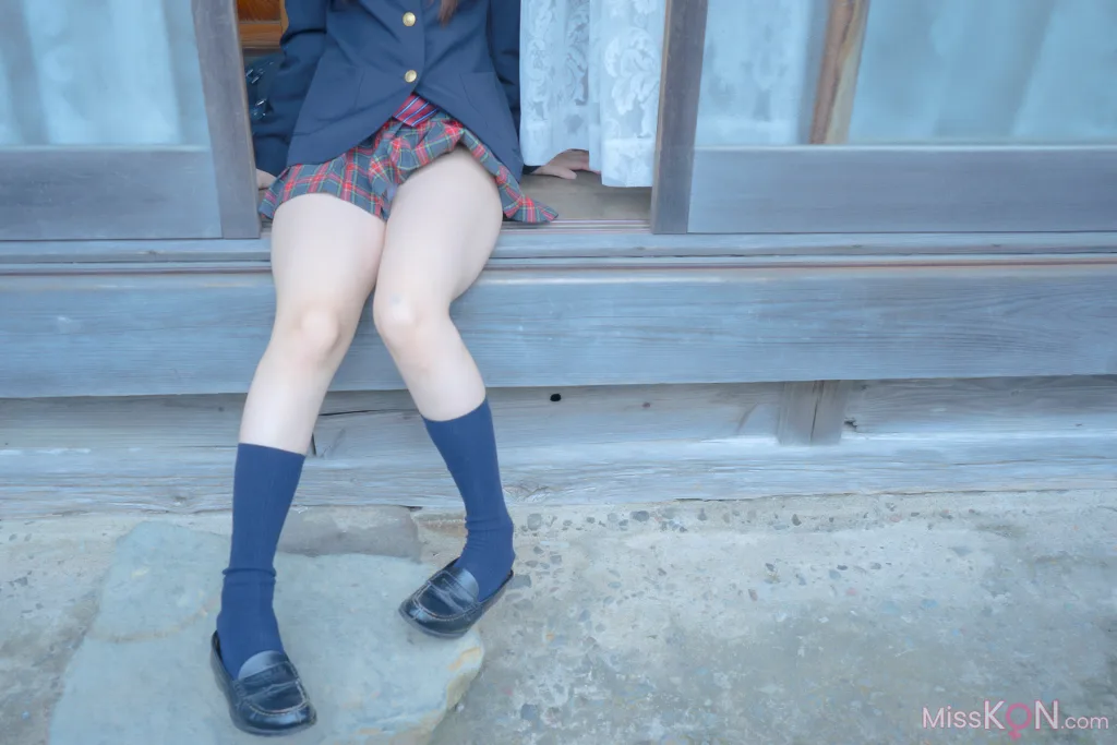 [JP] Megumi Aisaka (逢坂愛): Megu Ism メグ伊豆ム (586 photos)