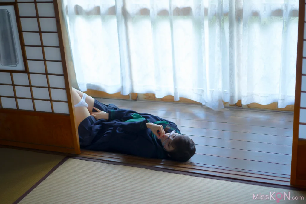 [JP] Megumi Aisaka (逢坂愛): Megu Ism メグ伊豆ム (586 photos)