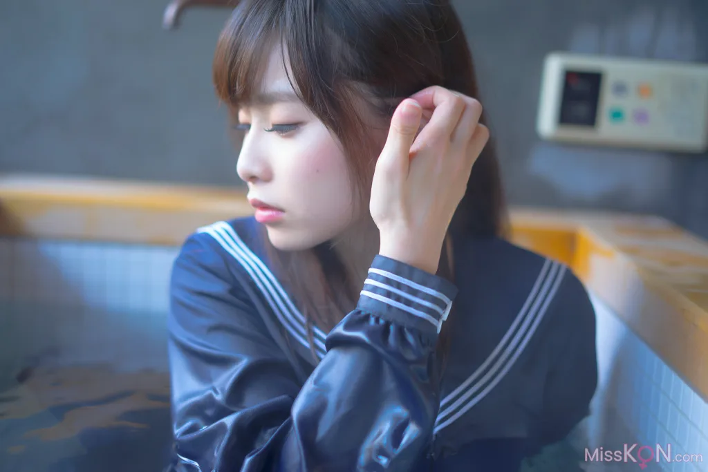 [JP] Megumi Aisaka (逢坂愛): Megu Ism メグ伊豆ム (586 photos)