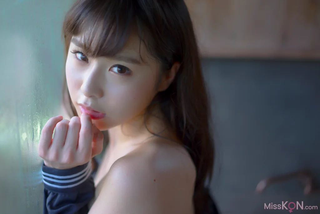 [JP] Megumi Aisaka (逢坂愛): Megu Ism メグ伊豆ム (586 photos)