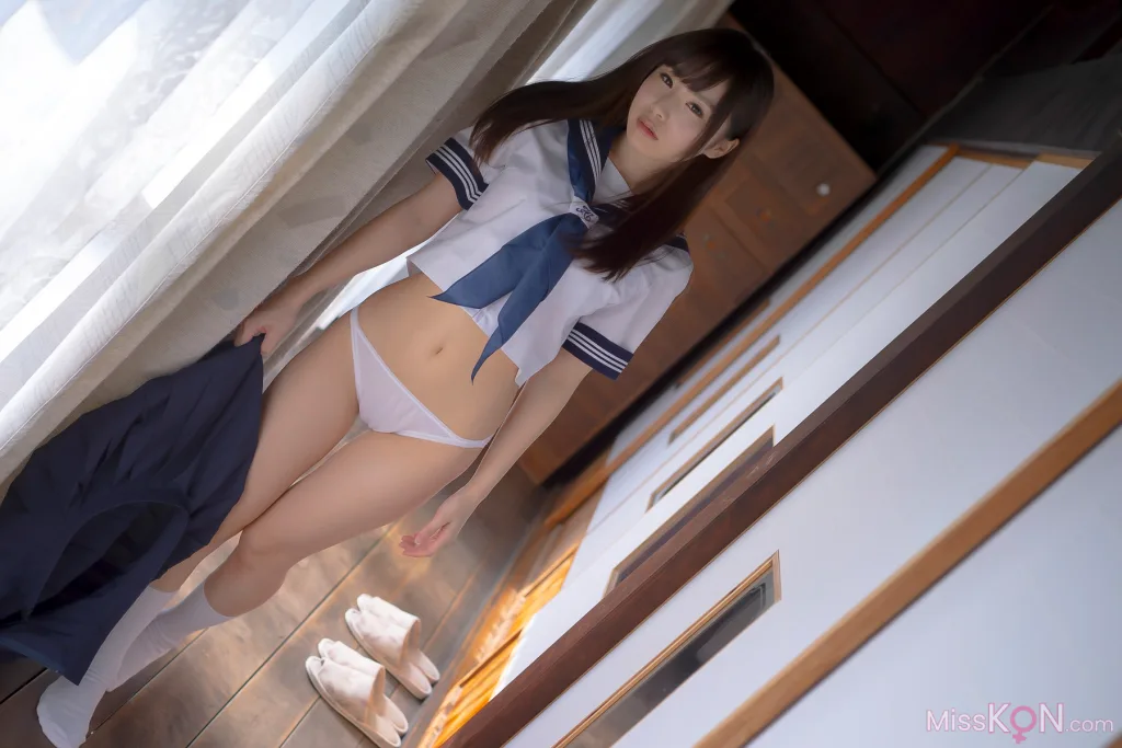 [JP] Megumi Aisaka (逢坂愛): Megu Ism メグ伊豆ム (586 photos)