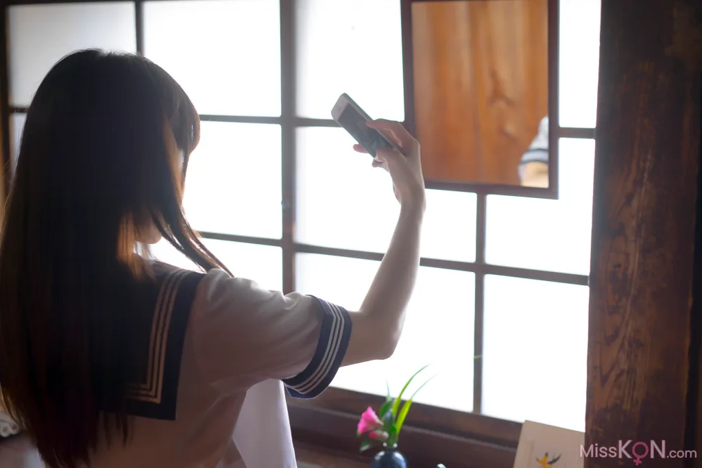 [JP] Megumi Aisaka (逢坂愛): Megu Ism メグ伊豆ム (586 photos)