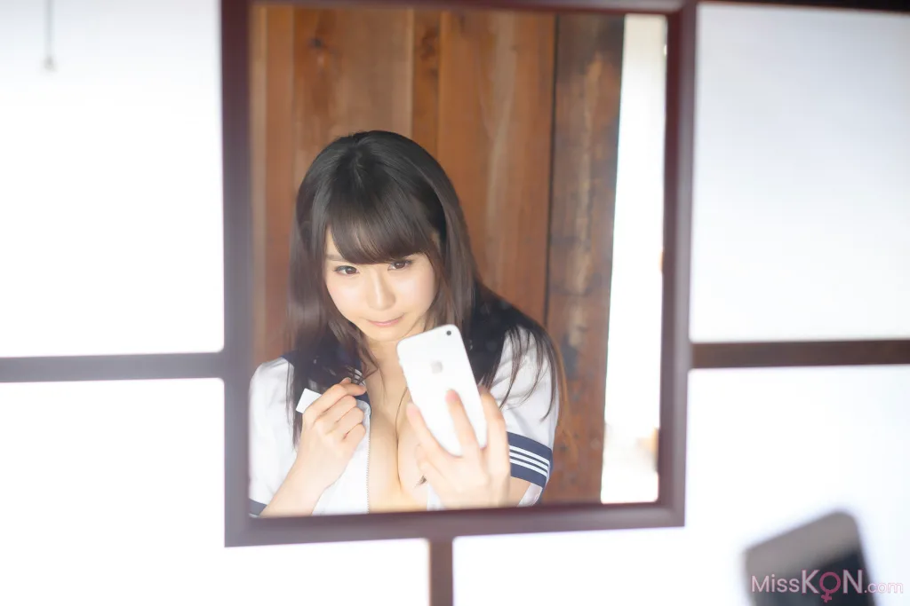 [JP] Megumi Aisaka (逢坂愛): Megu Ism メグ伊豆ム (586 photos)