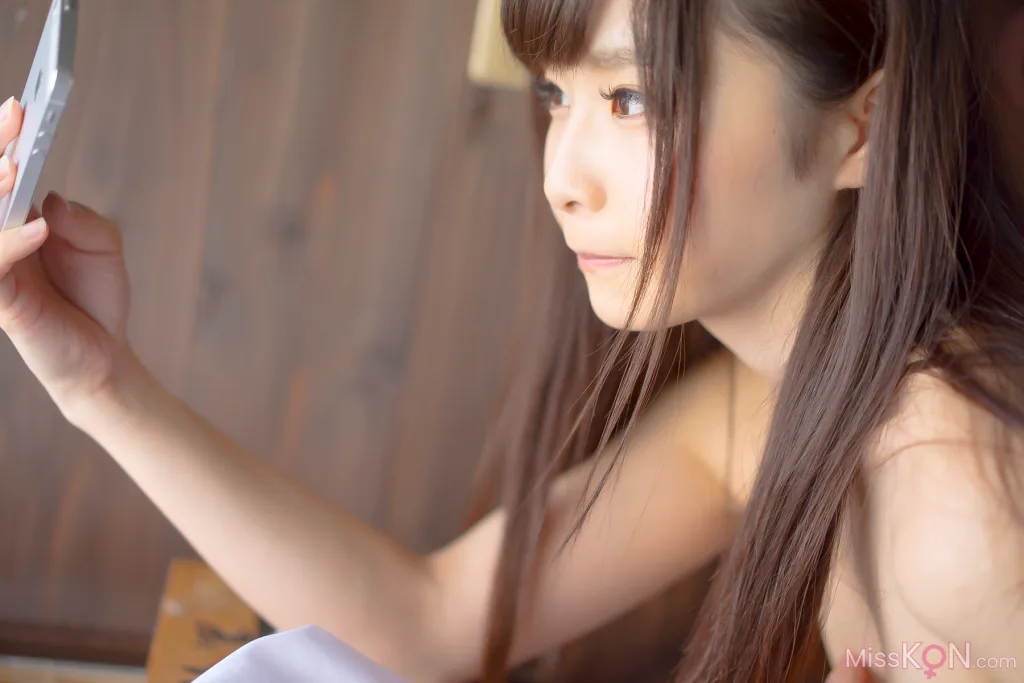 [JP] Megumi Aisaka (逢坂愛): Megu Ism メグ伊豆ム (586 photos)