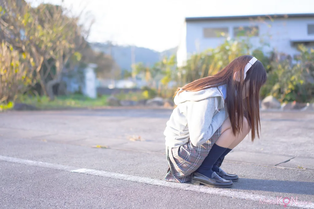 [JP] Megumi Aisaka (逢坂愛): Megu Ism メグ伊豆ム (586 photos)