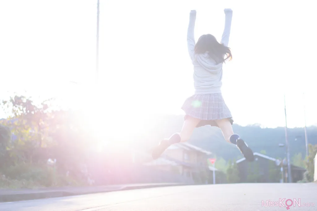 [JP] Megumi Aisaka (逢坂愛): Megu Ism メグ伊豆ム (586 photos)