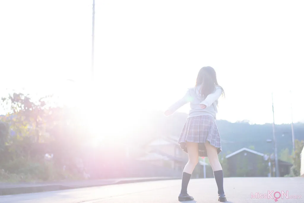 [JP] Megumi Aisaka (逢坂愛): Megu Ism メグ伊豆ム (586 photos)