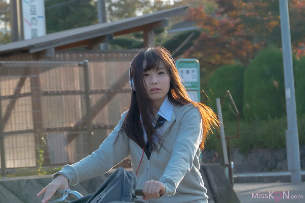 [JP] Megumi Aisaka (逢坂愛): Megu Ism メグ伊豆ム (586 photos)