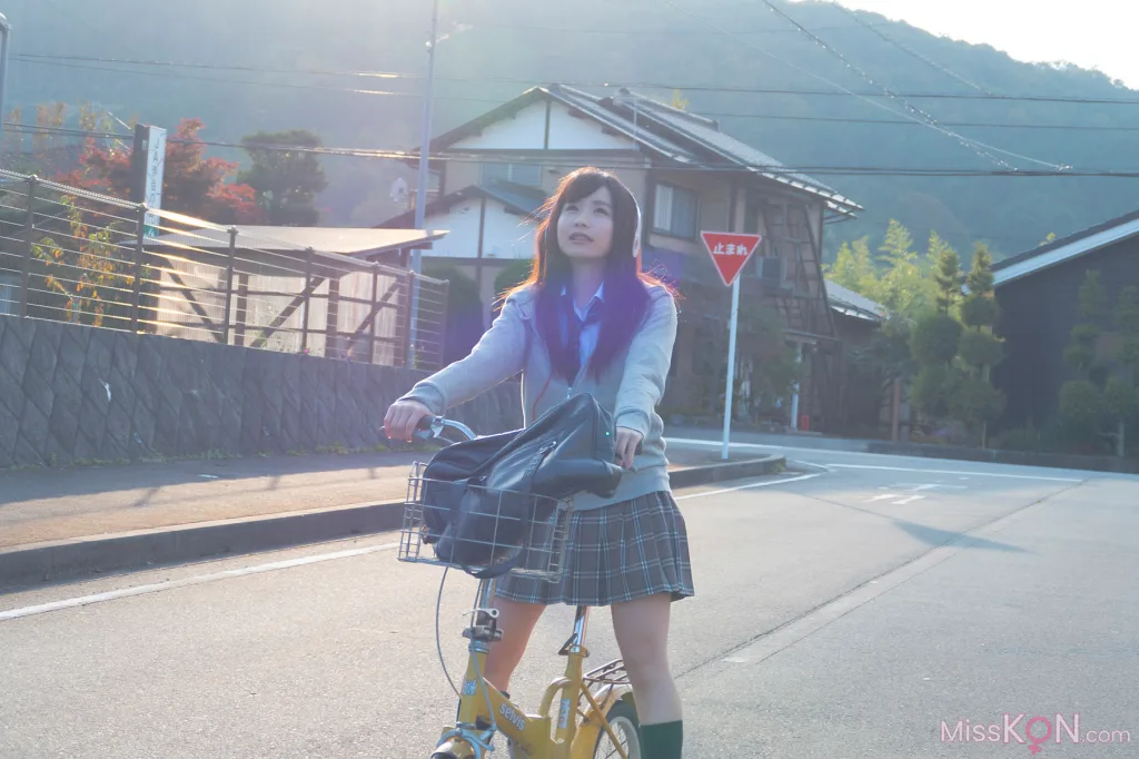 [JP] Megumi Aisaka (逢坂愛): Megu Ism メグ伊豆ム (586 photos)