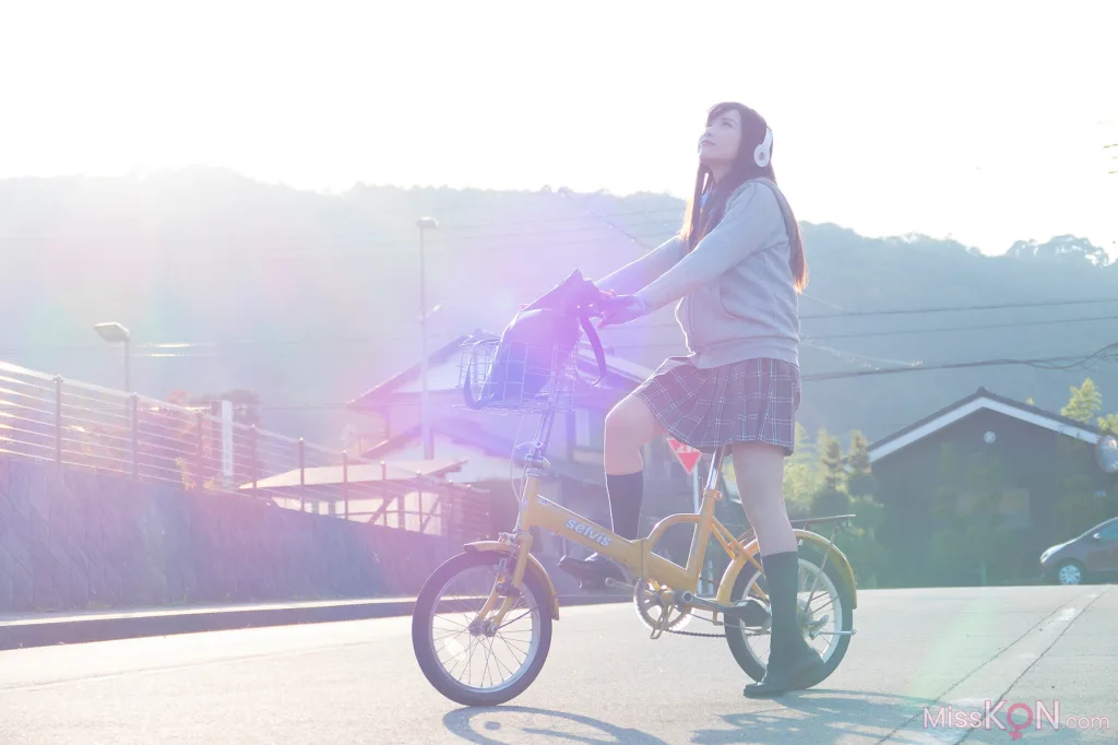 [JP] Megumi Aisaka (逢坂愛): Megu Ism メグ伊豆ム (586 photos)