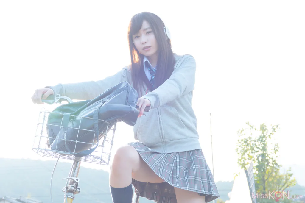 [JP] Megumi Aisaka (逢坂愛): Megu Ism メグ伊豆ム (586 photos)