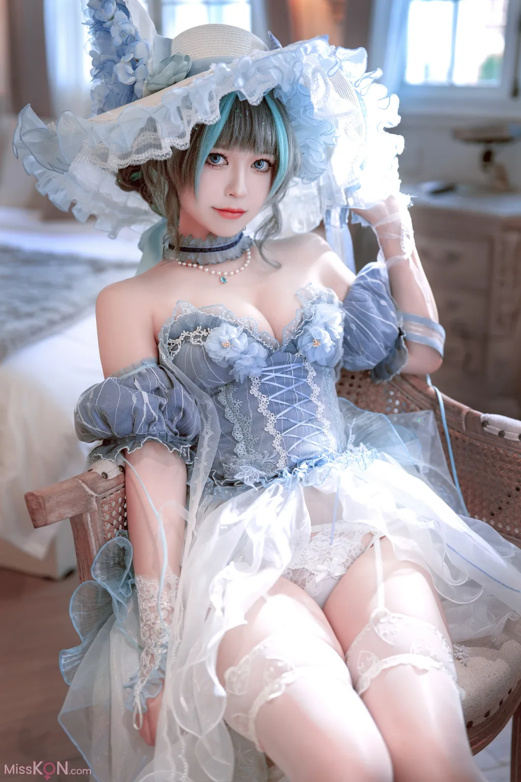 Coser@半半子: チェシャー廃稿礼装 (66 photos )