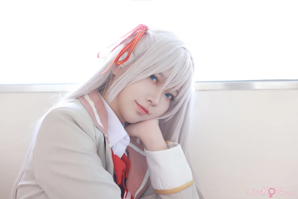 Coser@G44不会受伤: 艾莉同学 (30 photos)