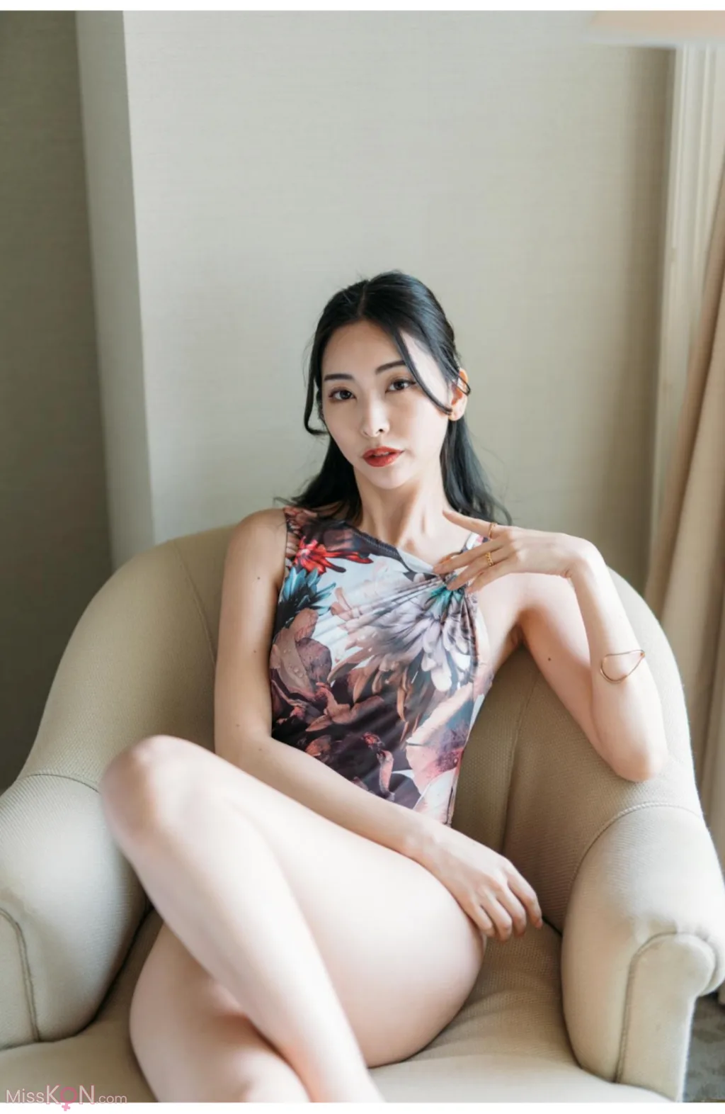[JP] Makoto Minami (南真琴): Lemonade (215 photos)