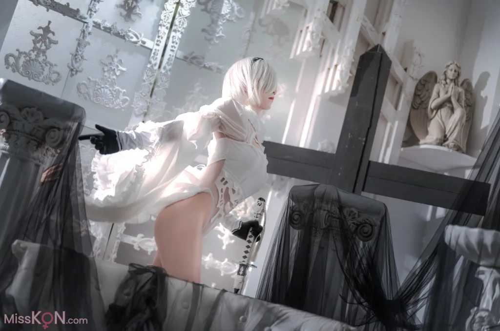 Coser@桜满三时: 2B花嫁 (20 photos)