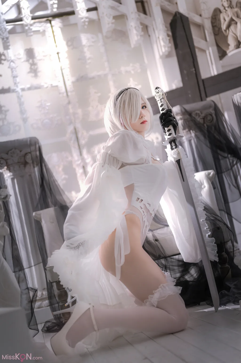Coser@桜满三时: 2B花嫁 (20 photos)
