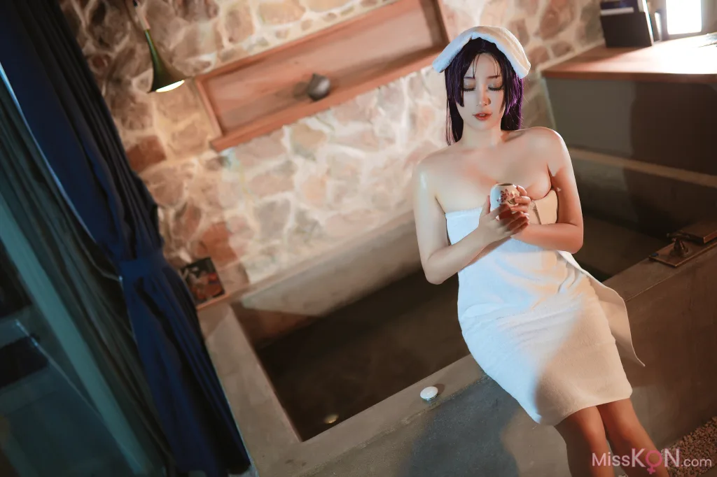 Coser@小容仔咕咕咕w: 源赖光写真本 (50 photos)